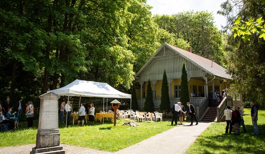 Megnyitották a Pele házat Lillafüreden  