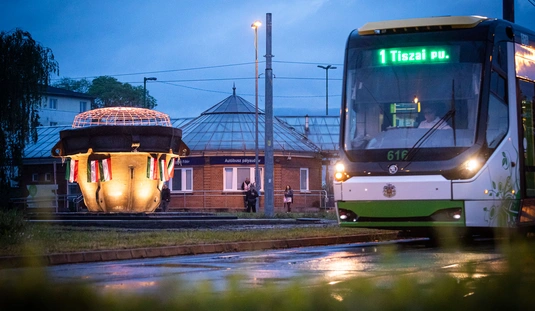 Már működik a kohászat emlékműve 