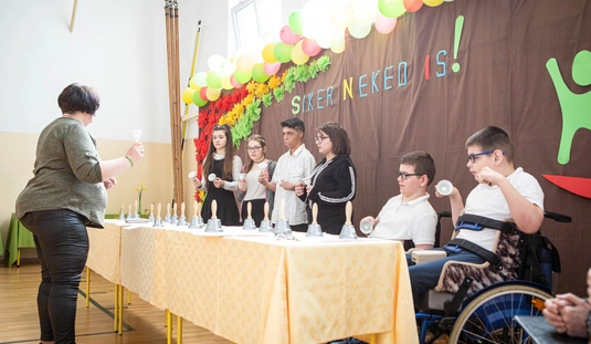 Siker neked is!-Városi verseny a Petőfi Sándor Általános Iskolában 