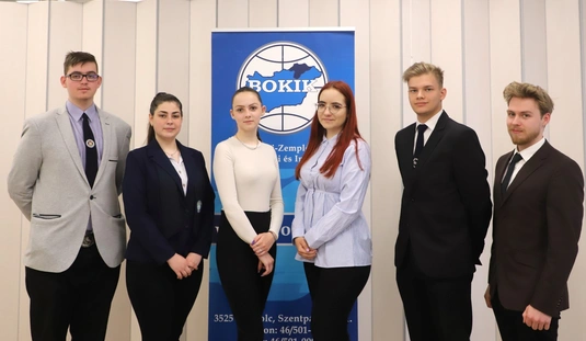 Szakmák sztárjainak köszöntése a Bokikban 