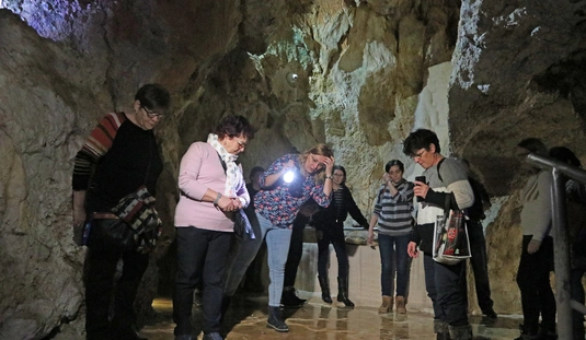 Szárazlábas túrák a Barlangfürdőben 