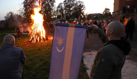 Őrtűz a székely autonómiáért a Kálvária-kápolnánál 