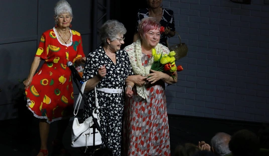 Ageing divatshow - Miskolci Szépkorúak Fesztiválja  