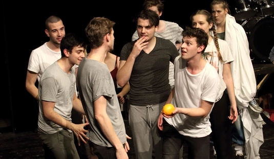 Az SZFE vizsgaelőadása a Játékszínben 