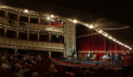 Évadnyitó társulati ülés 