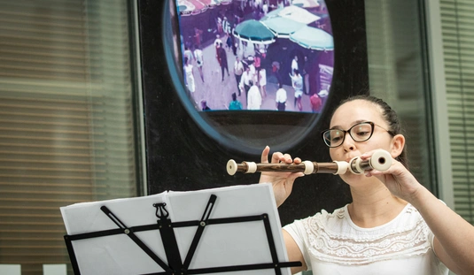 SZINTÉZIS KIÁLLÍTÁS MEGNYITÓ A VÁROSHÁZÁN 