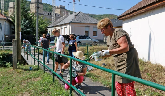 Szinva-híd festése 