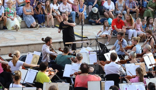 Aperitif koncert a Szinva Teraszon 