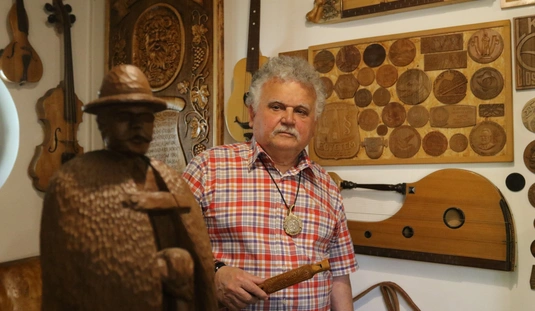 Szondy Sándor fafaragó népi iparművész, a népművészet mestere 