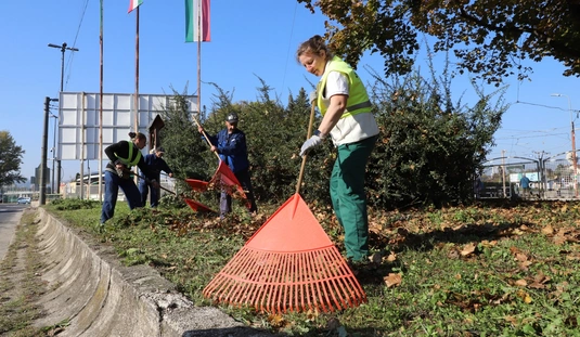 A Városgazda őszi nagytakarítása a Tiszain 