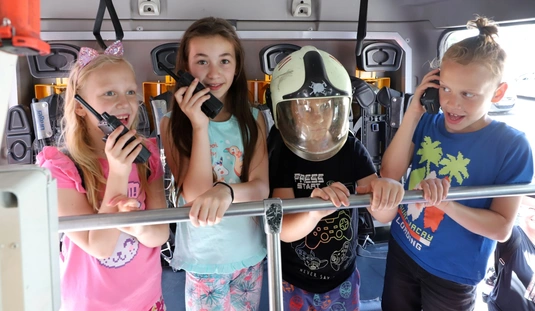 Nyitott szertárkapuk - gyermeknap a Tűzoltóságon 