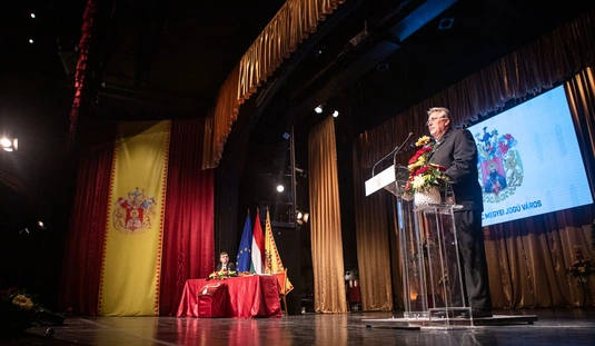 Ünnepi közgyűlés I. 