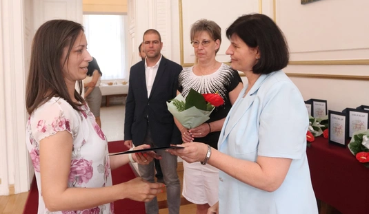 Elismerések a Védőnők napján 