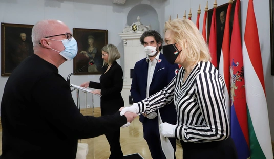 A véradókat köszöntötték a megyeházán 