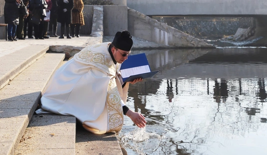 Vízszentelés a Szinván 