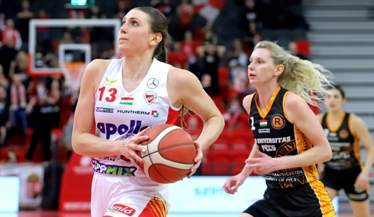 DVTK HUNTHERM - NKA Universitas Pécs 87-55 