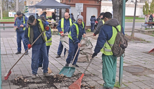Takarítás - Avasi posta 