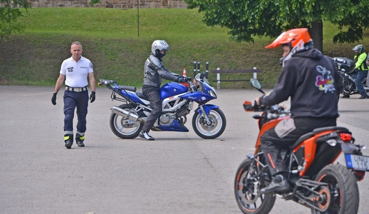 Rendőrségi motoros oktatás
