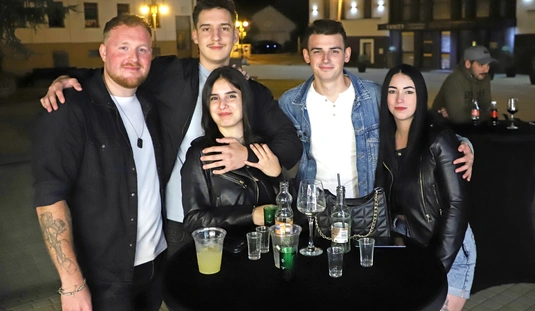 SOHO péntek este