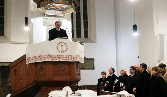 Református istentisztelet és kiállítás a Avasi Református Templomban