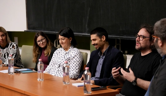 Kerekasztal a dadogásról az egyetemen