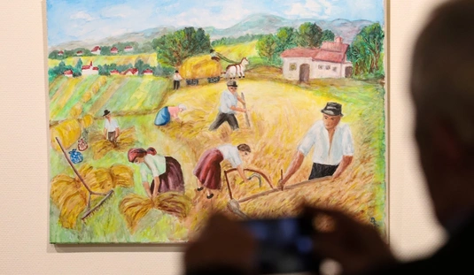 A Diósgyőri Kocsis Pál Kertbarát Kör kiállítása az Adyban