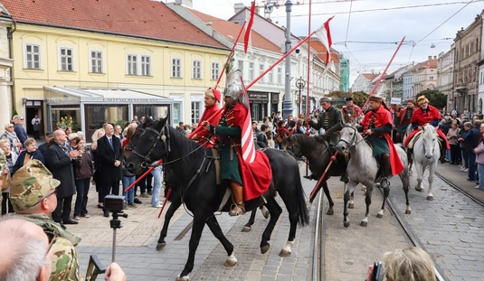 A "hétszázát" történelmi felvonulás II.
