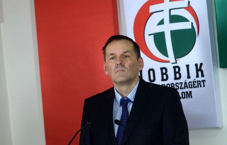 Végjáték: Egyre jobban elfajul a belharc a Jobbikban