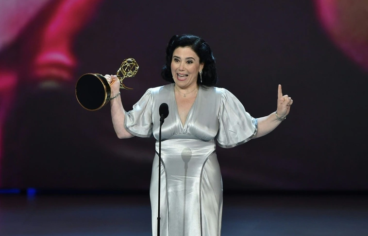 Magyarul üzent anyukájának a gálán az Emmy-díjas színésznő (Videóval!)
