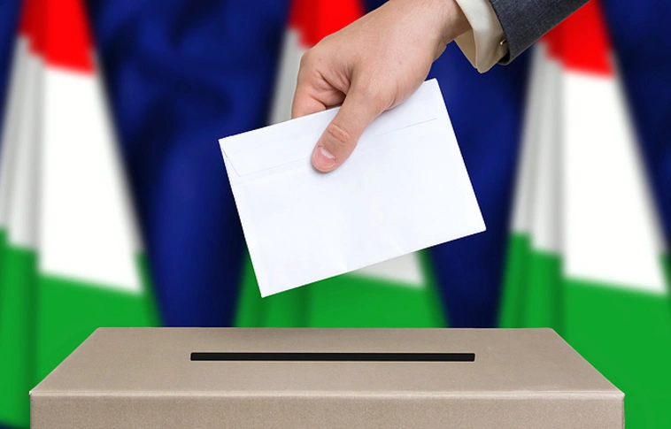 Választás 2018 - már több mint 300 jelöltet vettek nyilvántartásba a választásra