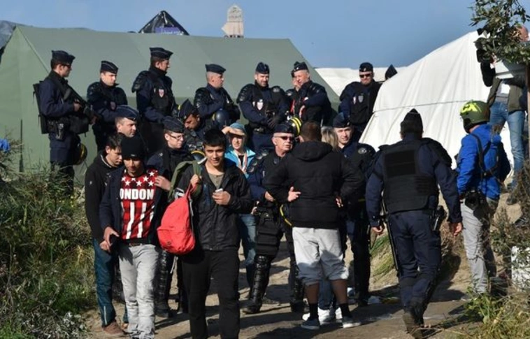 A hétvégén 38 határsértőt tartóztattak fel