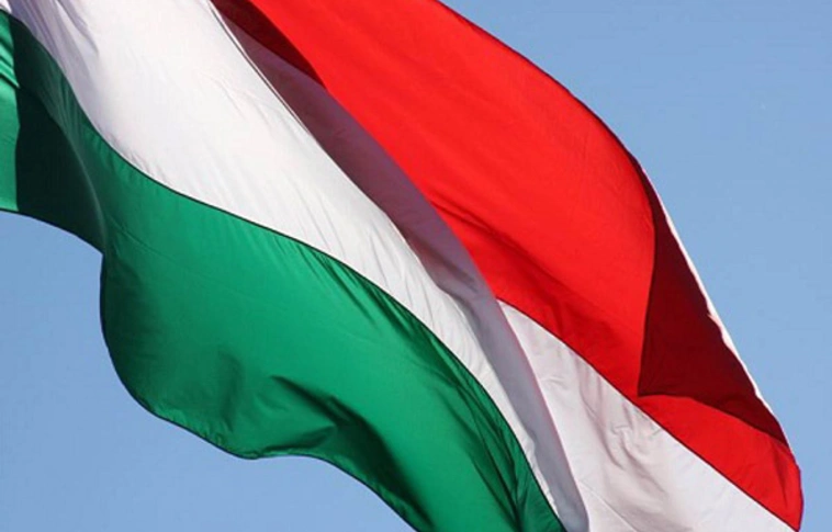 Magyar zászlót próbáltak felgyújtani Nagyváradon (Videóval!)