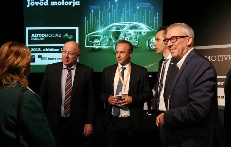 Megnyílt az Automotive Hungary: Miskolc tizenhárom kiállítóval képviseltelti magát (Képgalériákkal)