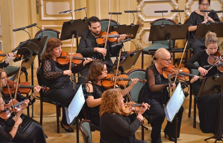 szimfonikusok adventi koncert zenepalota