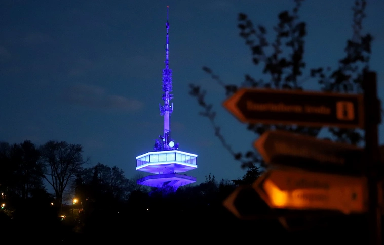 avasi kilátó autista világnap