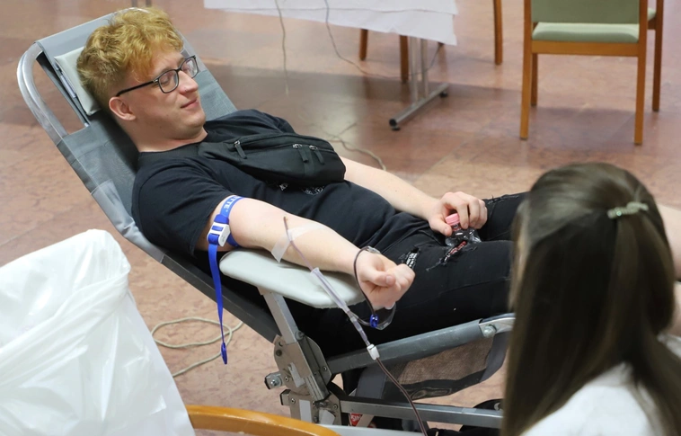 véradás  magyar vöröskereszt egyetem