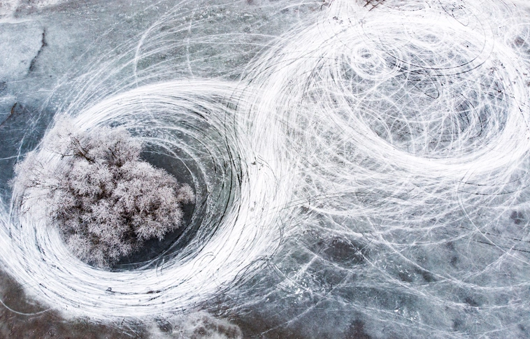 Papp Csaba - Végtelen. Miskolci Fotóklub 