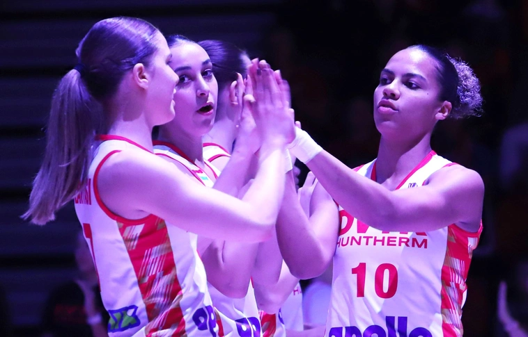 DVTK HUNTHERM - Olympiacos SFP 87-63