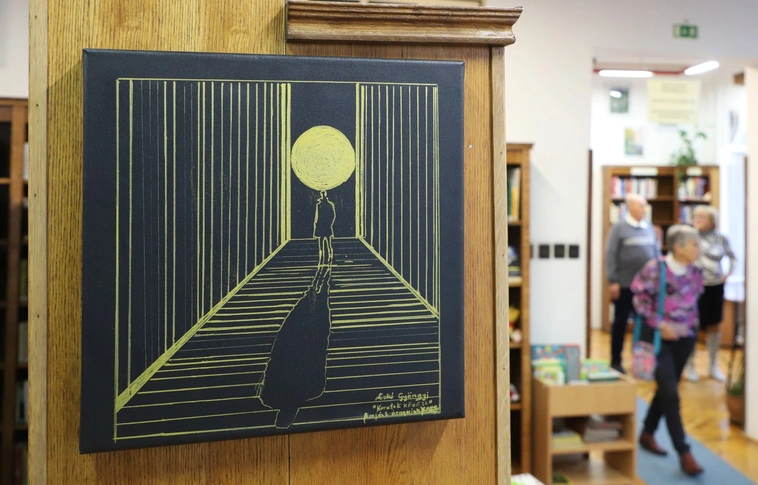 Barkasziné Leskó Gyöngyi kiállítása a Szabó Lőrinc Könyvtárban