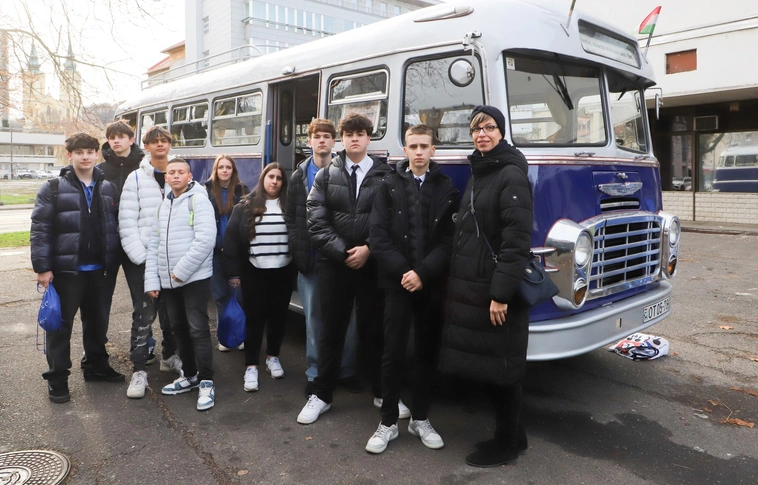 Belép(Ők) - játékos feladatmegoldó verseny