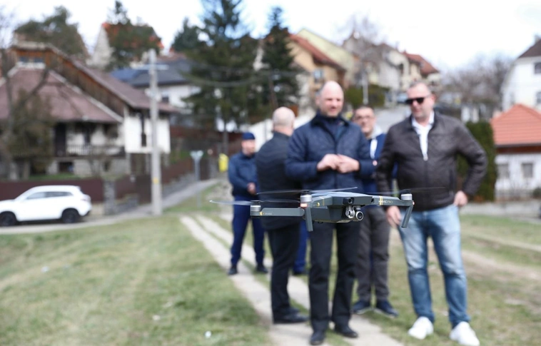 Drónnal a Bábonyibércen. Fotó: Juhász Ákos