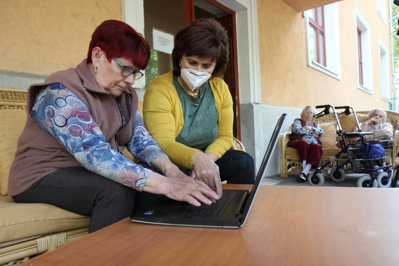 aranykor idősotthon