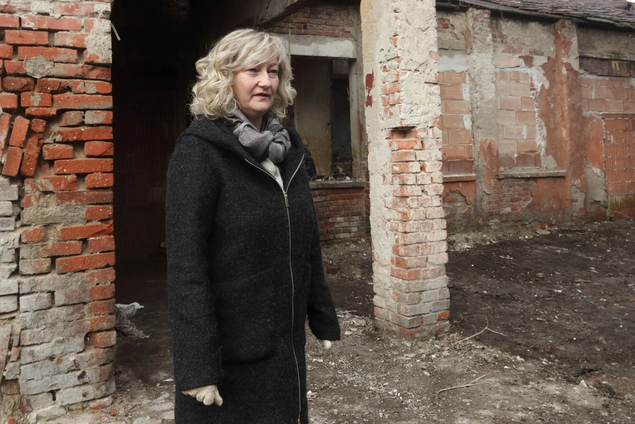 gizella utca, hegegűs andrea, szemetes ház,