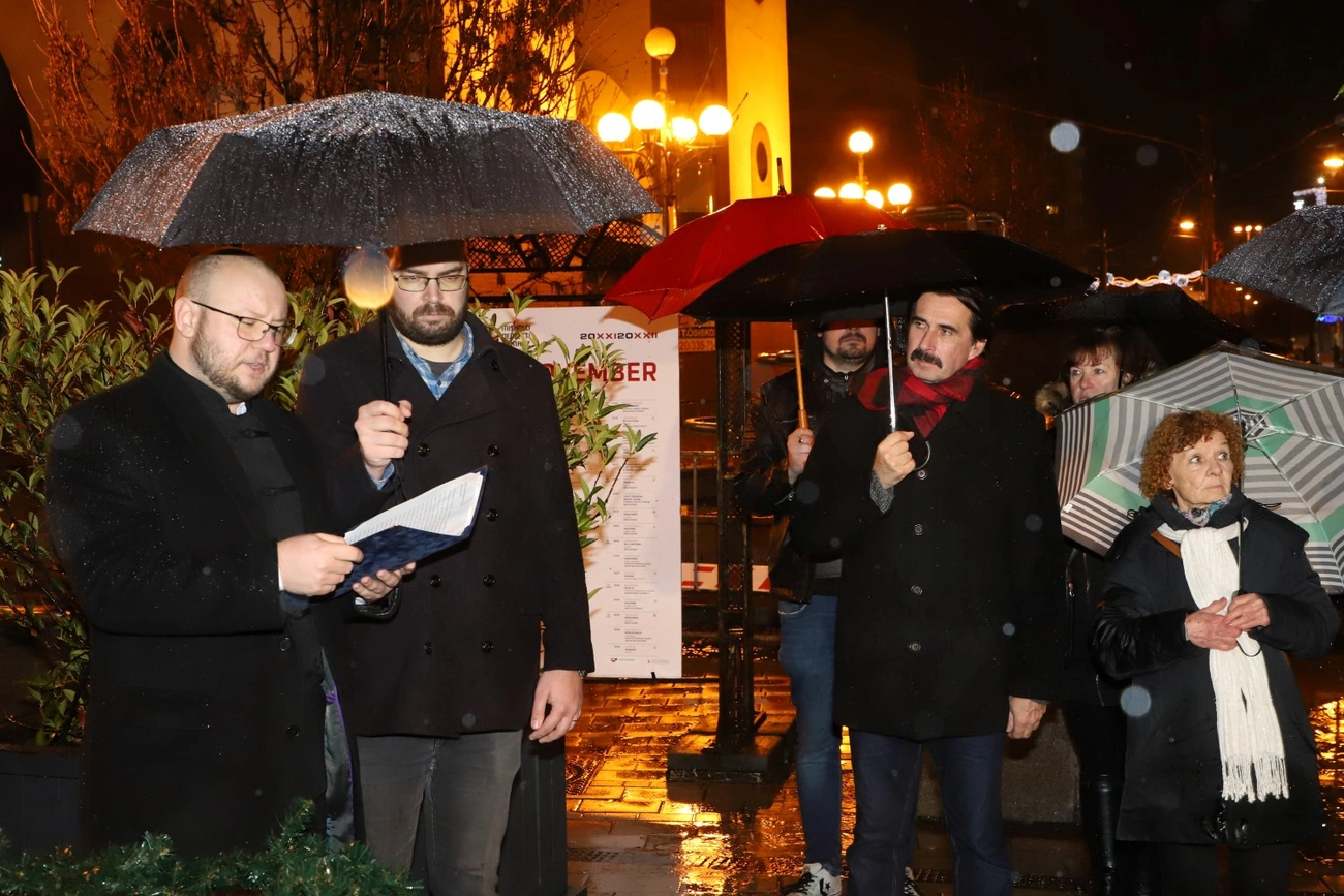 jobbik kettős kereszt 