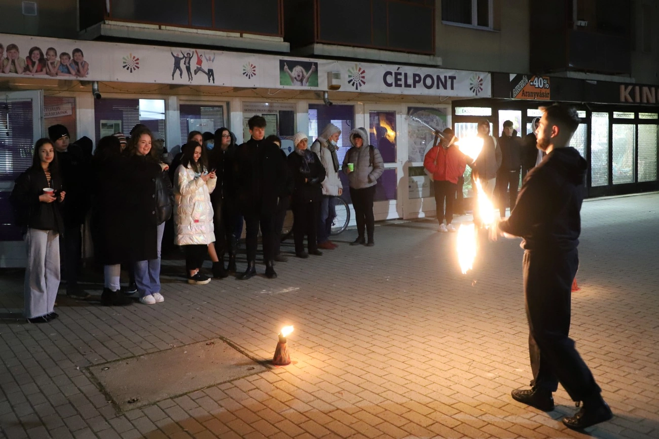 részvétel hete vörösmarty tűzzsonglőr,