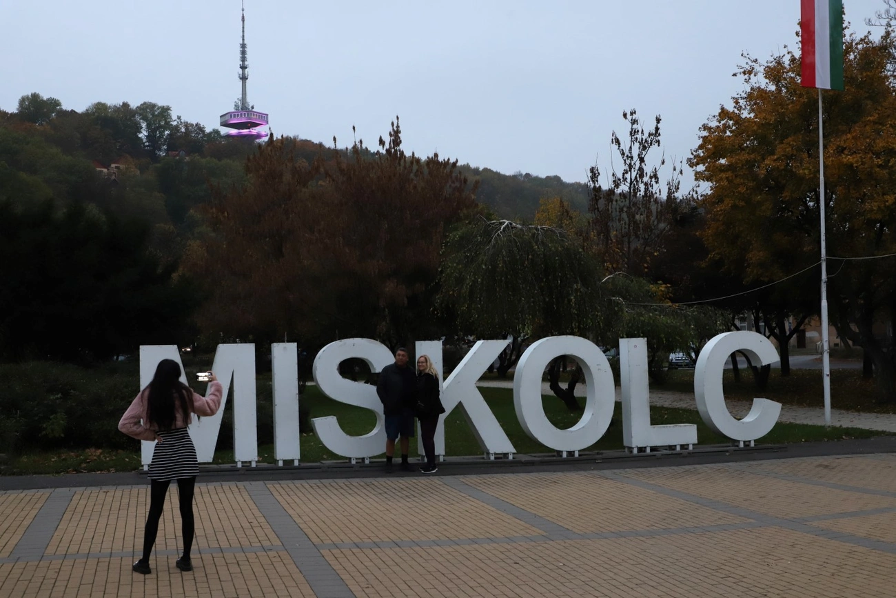 rózsaszín avasi kilátó mellrák elleni küzdelem