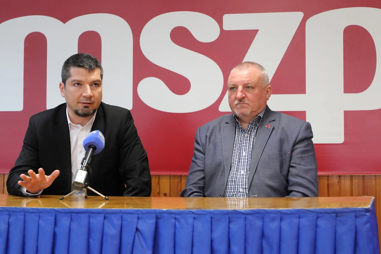 mszp sajtótájékoztató varga lászló komjáthi imre