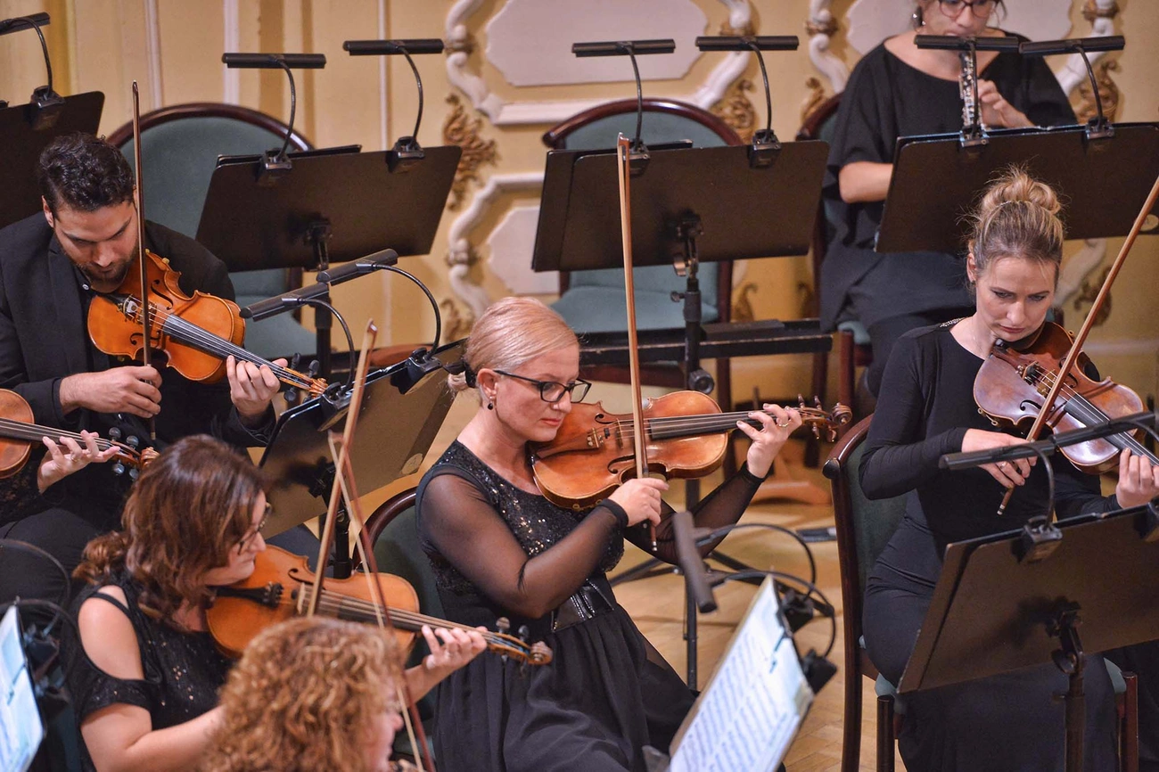 szimfonikusok adventi koncert zenepalota