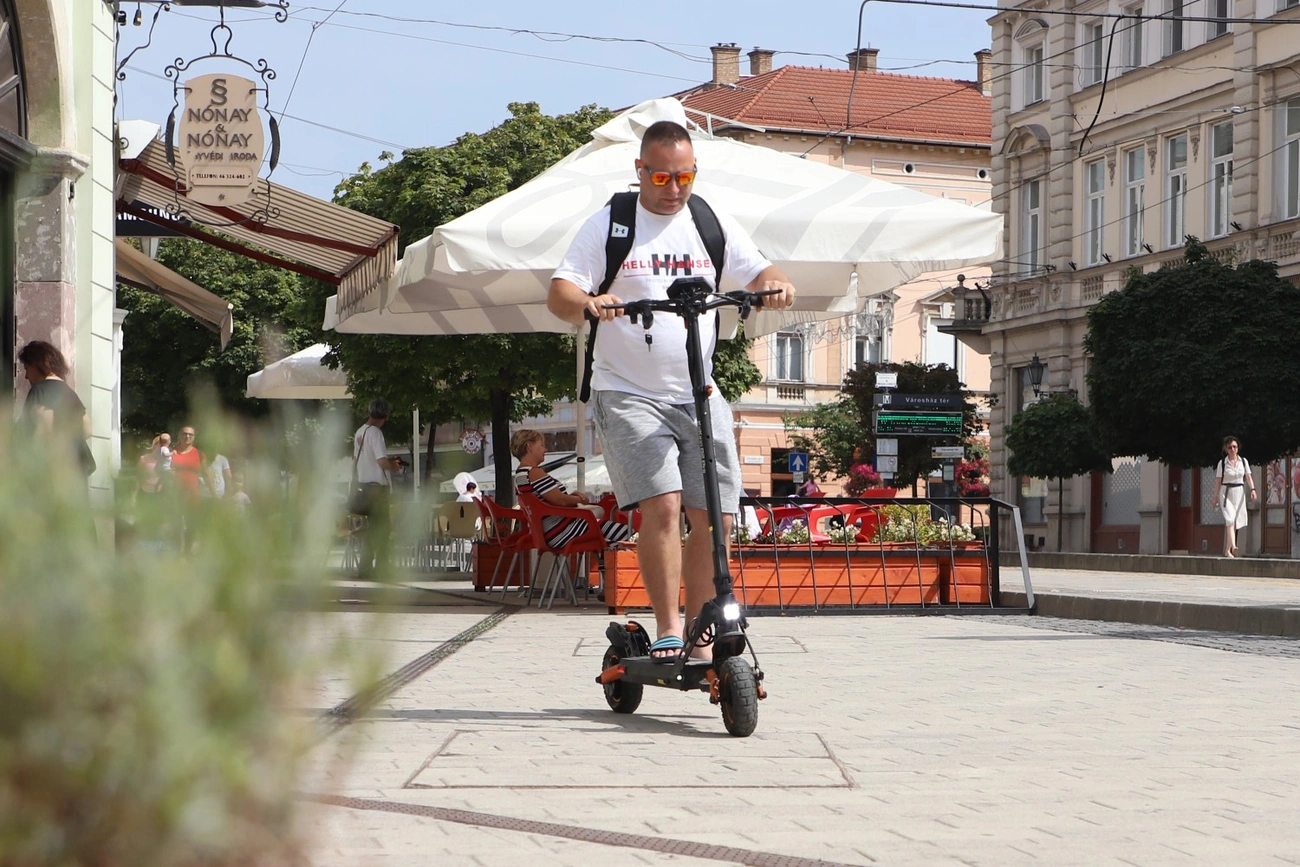 elektromos roller