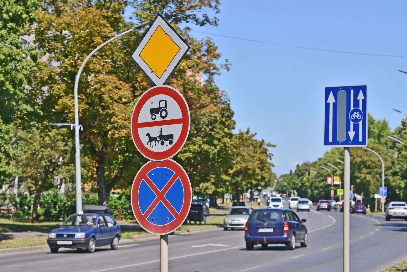 autosiskola_bencze_csaba_20250805-ot_09.jpg autosiskola_bencze_csaba_20250805-ot_09.jpg
